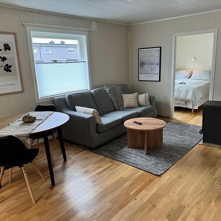 Walo Apartments Tromsdalen - Close To Cable Car And Arctic Cathedral, 10 Min By Bus To City Centre, Free Parking Тромсьо Екстериор снимка