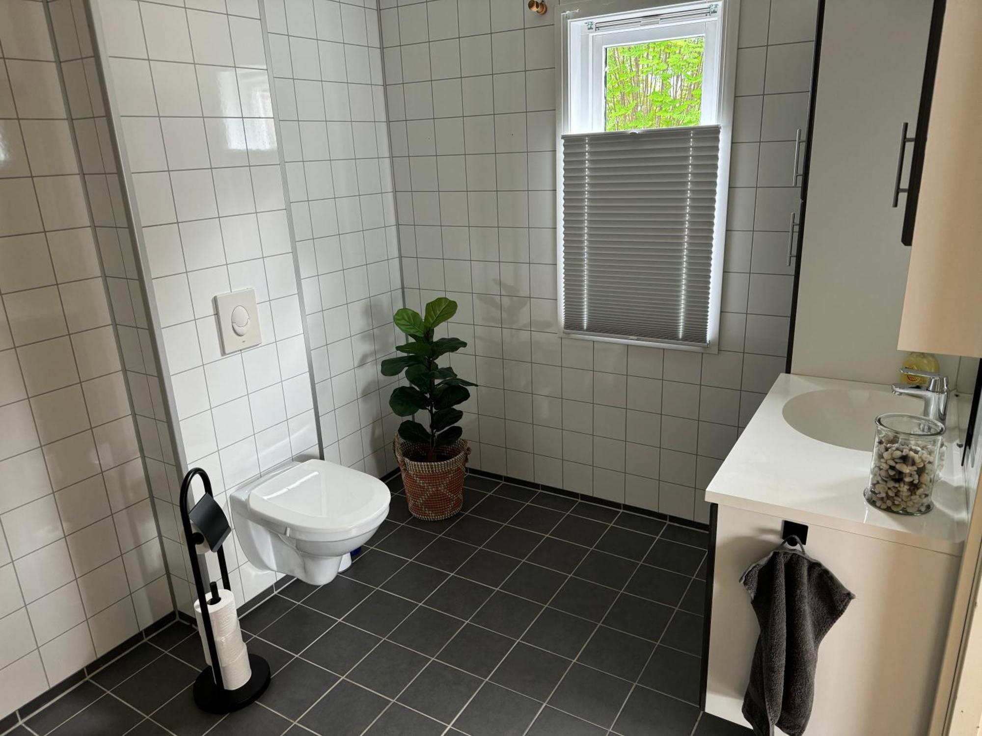 Walo Apartments Tromsdalen - Close To Cable Car And Arctic Cathedral, 10 Min By Bus To City Centre, Free Parking Тромсьо Екстериор снимка