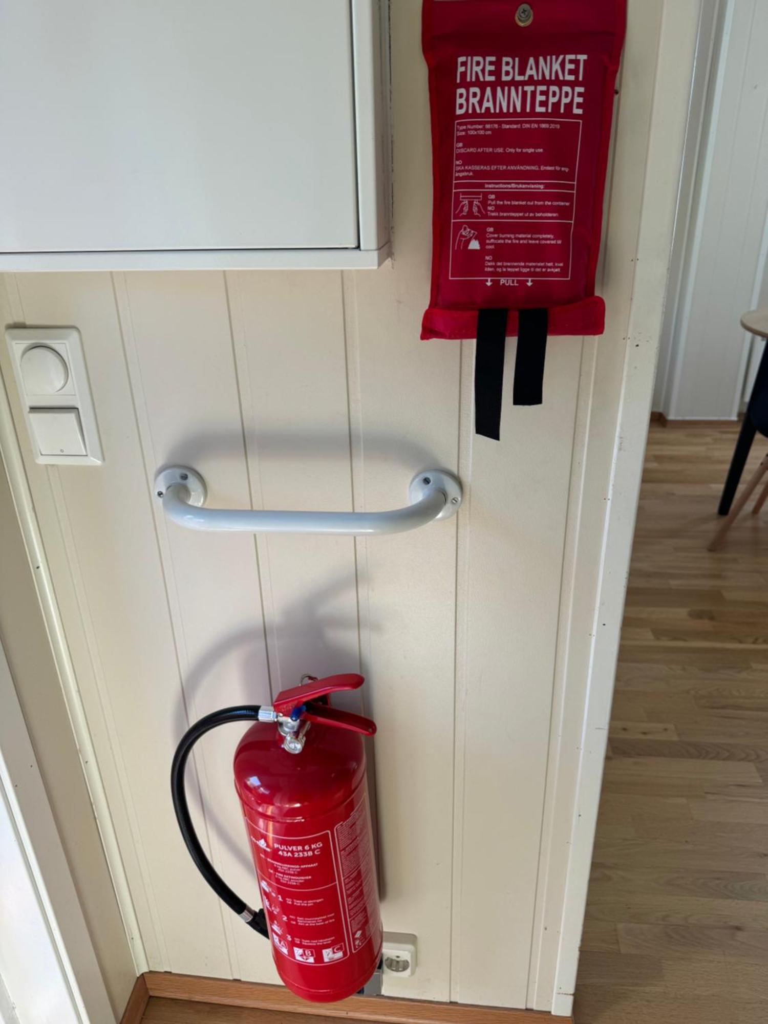 Walo Apartments Tromsdalen - Close To Cable Car And Arctic Cathedral, 10 Min By Bus To City Centre, Free Parking Тромсьо Екстериор снимка